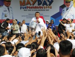 “Mayday Berbagi”: Peringatan Hari Buruh Jadi Momentum Kepedulian Sosial di Ponorogo