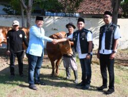 Polres Madiun Kota Sembelih 8 Sapi dan 25 Kambing, Wujud Polri Presisi di Idul Adha
