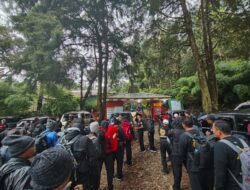 68 Calon Warga Tingkat 2 PSHT Diberangkatkan ke Gunung Lawu: Ujian Fisik, Mental, dan Spiritualitas   
