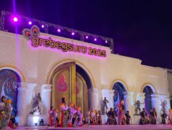 Hari Pertama Festival Reyog Remaja XXI Grebeg Suro 2025 Disambut Antusias, Ribuan Warga Padati Alun-Alun Ponorogo   