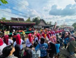 Meriah, Pawai Mengenalkan Anak TK Dengan Budaya Indonesia