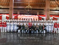 Dandim 0802 Ponorogo Menjadi Pembina Upacara pada Pengukuhan Paskibraka Kabupaten Ponorogo 2026