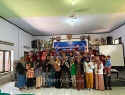Warga Desa Darungan Dibekali Literasi Keuangan Digital, KKN 149 UMM Edukasi Bahaya Pinjol hingga QRIS
