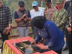 Bunda Lisdyarita Datang ke Selur, Jembatan Diresmikan, Jalan Ngrayun Akan Dibangun Bertahap